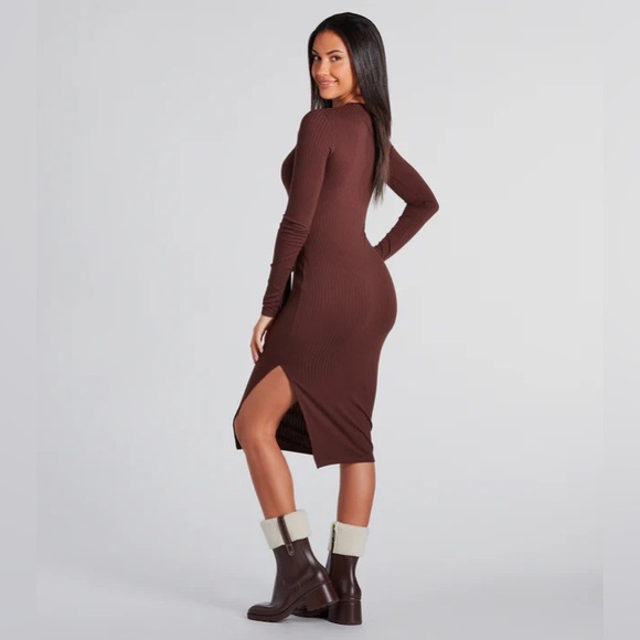 Windsor Brown Stylish Staple Tie-Front Midi Dress - Picture 2 of 5